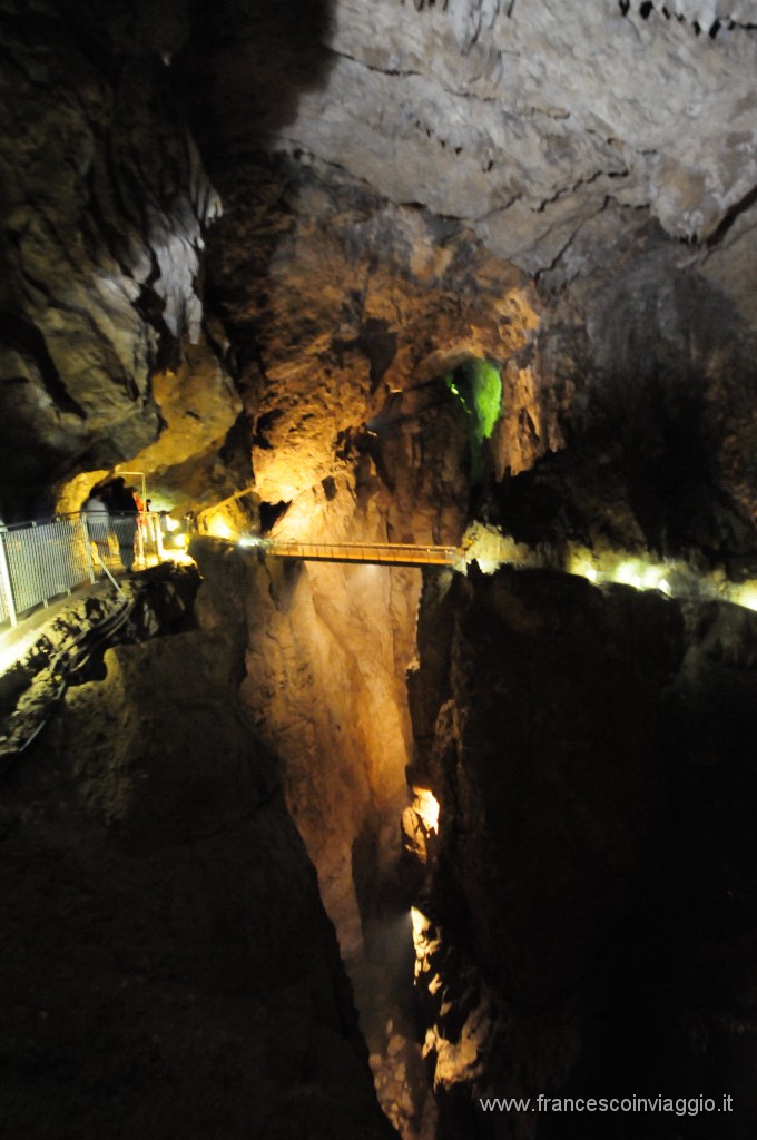 Grotte di Skocjian 2011.07.27_10.JPG